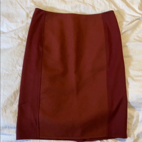 Max Mara Maroon 2 Tone Knee Length Skirt - Picture 5 of 5